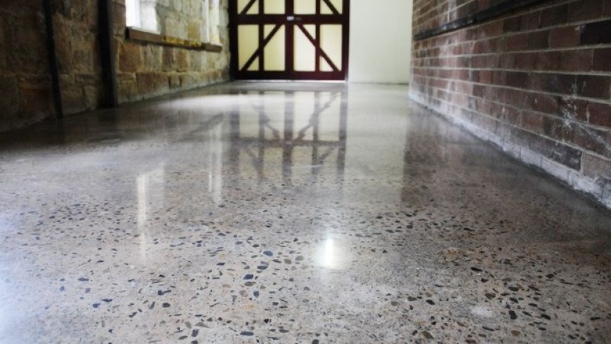 Large Exposed Aggregate